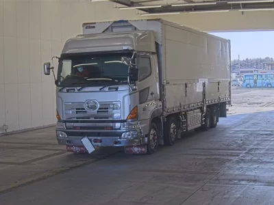 Hino PROFIA  с аукциона в Японии
