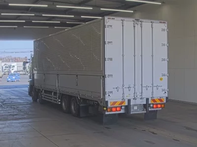 Hino PROFIA  с аукциона в Японии