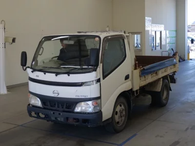 Hino DUTRO  с аукциона в Японии