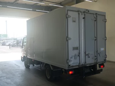 Hino DUTRO  с аукциона в Японии