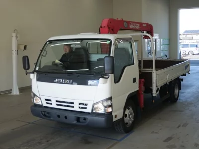Isuzu ELF