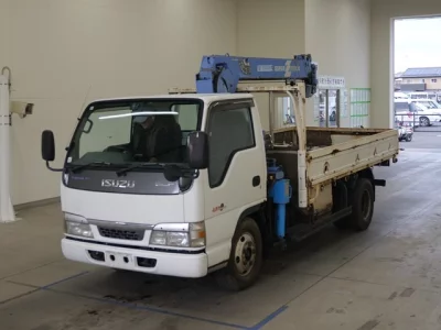 Isuzu ELF
