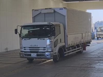 Isuzu FORWARD