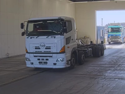 Hino PROFIA  с аукциона в Японии