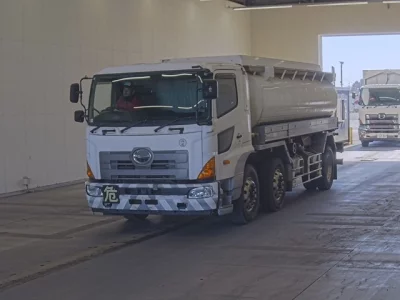 Hino PROFIA  с аукциона в Японии