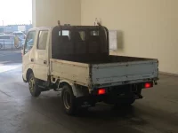 Toyota DYNA лот № 1639 оценка R  с аукциона в Японии 1