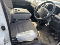 Toyota HIACE VAN лот № 20316 оценка 3.5  с аукциона в Японии 7