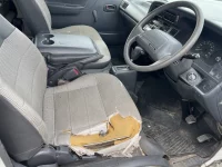 Toyota HIACE VAN лот № 20323 оценка RA  с аукциона в Японии 7