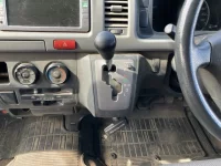 Toyota HIACE VAN лот № 20335 оценка 3.5  с аукциона в Японии 4