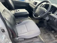 Toyota HIACE VAN лот № 20335 оценка 3.5  с аукциона в Японии 7