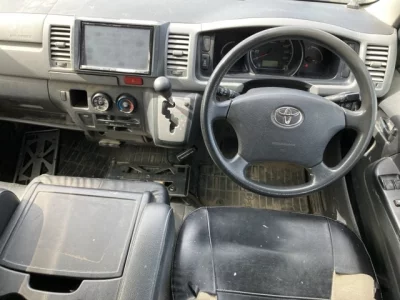 Toyota HIACE VAN  с аукциона в Японии