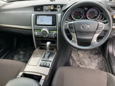 Toyota MARK X  с аукциона в Японии