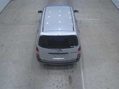 Toyota SUCCEED  с аукциона в Японии