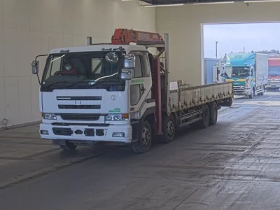 Nissan BIGTHUMB  с аукциона в Японии