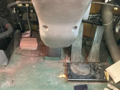 Mitsubishi AERO MIDI