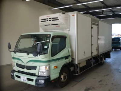 Mitsubishi CANTER  с аукциона в Японии