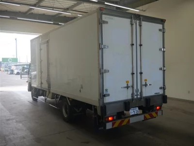 Mitsubishi CANTER  с аукциона в Японии