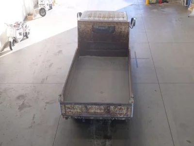 Mazda TITAN  с аукциона в Японии