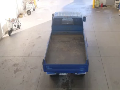 Mazda TITAN  с аукциона в Японии