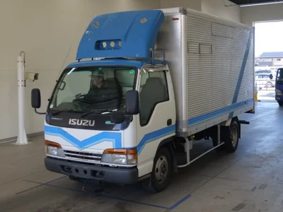 Isuzu ELF