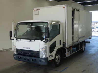 Isuzu ELF