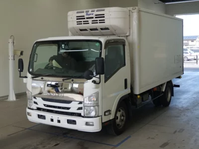 Isuzu ELF