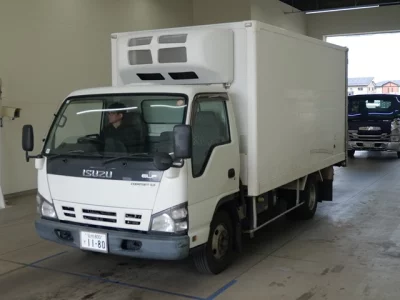 Isuzu ELF