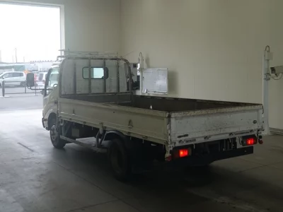 Hino DUTRO  с аукциона в Японии