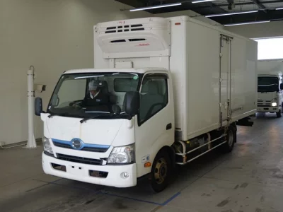 Hino DUTRO  с аукциона в Японии
