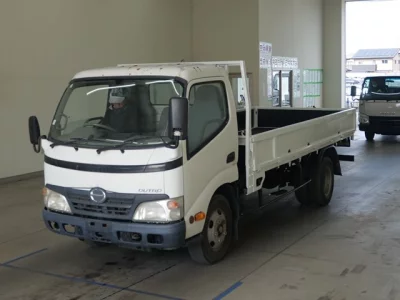 Hino DUTRO  с аукциона в Японии
