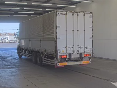 Hino PROFIA  с аукциона в Японии