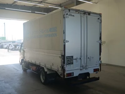 Hino DUTRO  с аукциона в Японии