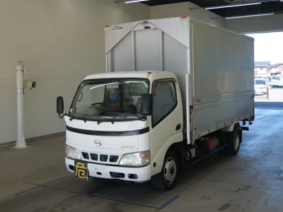 Hino DUTRO  с аукциона в Японии