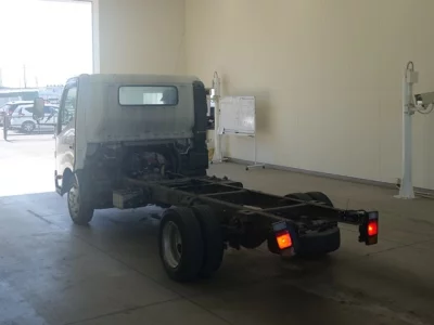 Hino DUTRO  с аукциона в Японии