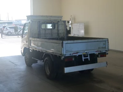 Hino DUTRO  с аукциона в Японии