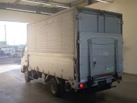 Hino DUTRO лот № 1640 оценка R  с аукциона в Японии 1