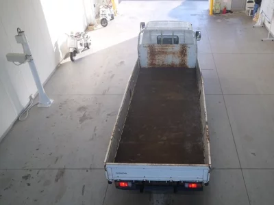 Hino DUTRO  с аукциона в Японии