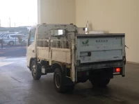 Hino DUTRO лот № 1645 оценка R  с аукциона в Японии 1