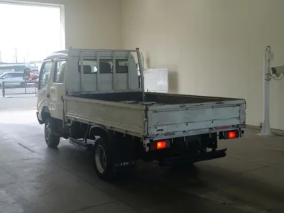 Hino DUTRO  с аукциона в Японии
