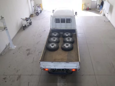 Hino DUTRO  с аукциона в Японии