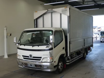 Hino DUTRO  с аукциона в Японии