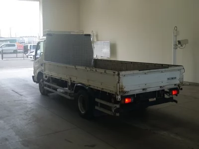 Hino DUTRO  с аукциона в Японии