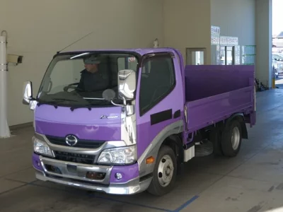 Hino DUTRO  с аукциона в Японии