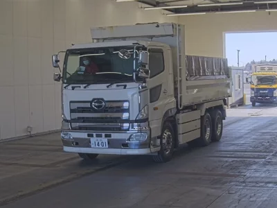 Hino PROFIA  с аукциона в Японии