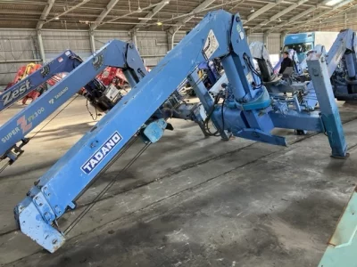 TADANO CRANE