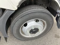 Toyota DYNA лот № 15043 оценка 4  с аукциона в Японии 7