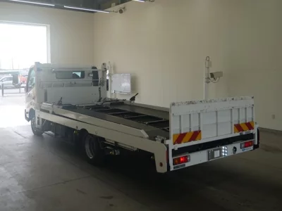 Toyota DYNA  с аукциона в Японии