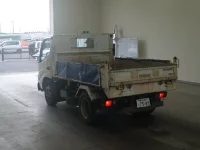 Toyota DYNA лот № 1856 оценка R  с аукциона в Японии 1