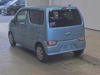 Suzuki WAGON R  с аукциона в Японии
