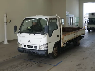 Nissan ATLAS  с аукциона в Японии